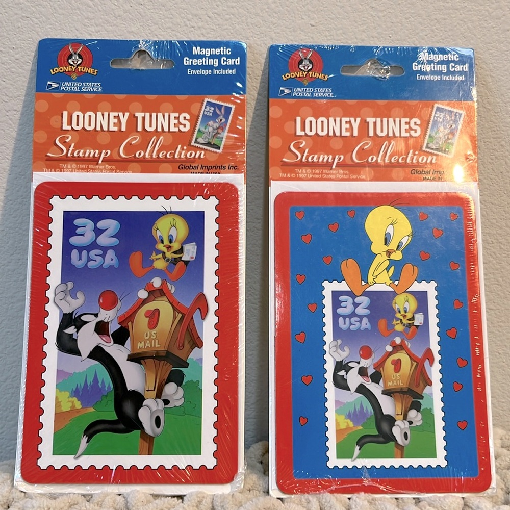2 Looney Tunes Stamp Collection Magnetic Greeting Card (Fridge Magnets)